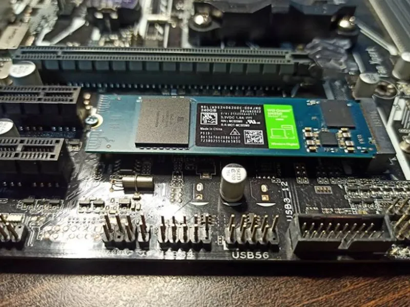 Where are SSDs used? Top 6 SSD Applications in 2025 2 SSD applications in desktop laptop Where are SSDs used? Top 6 SSD Applications in 2025