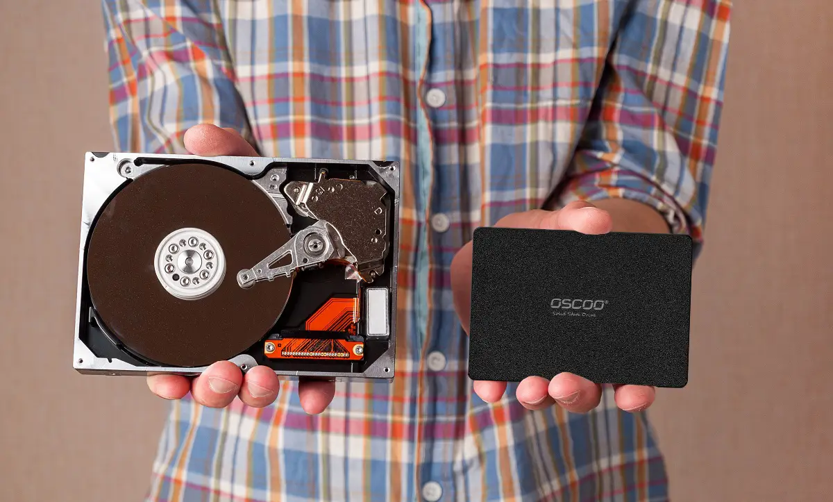 oscoo girl holding ssd hdd What is an SSD? The Complete Guide