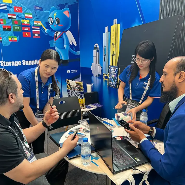GITEX2025で輝くOSCOO|革新的なストレージでスピードの未来を定義する 8 ギテックス2025 (10)